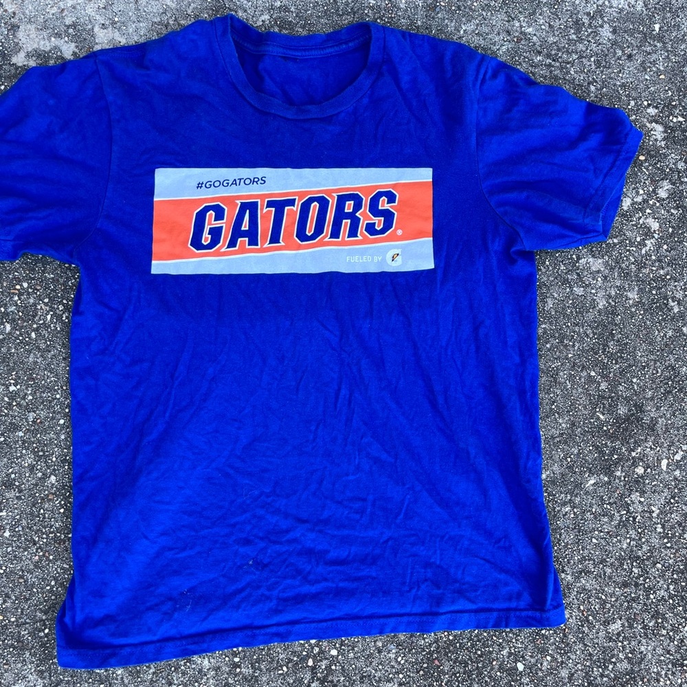 Vintage Gators blue and orange Gatorade shirt.. 🐊
